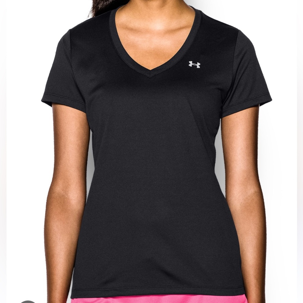 Black under armour v neck